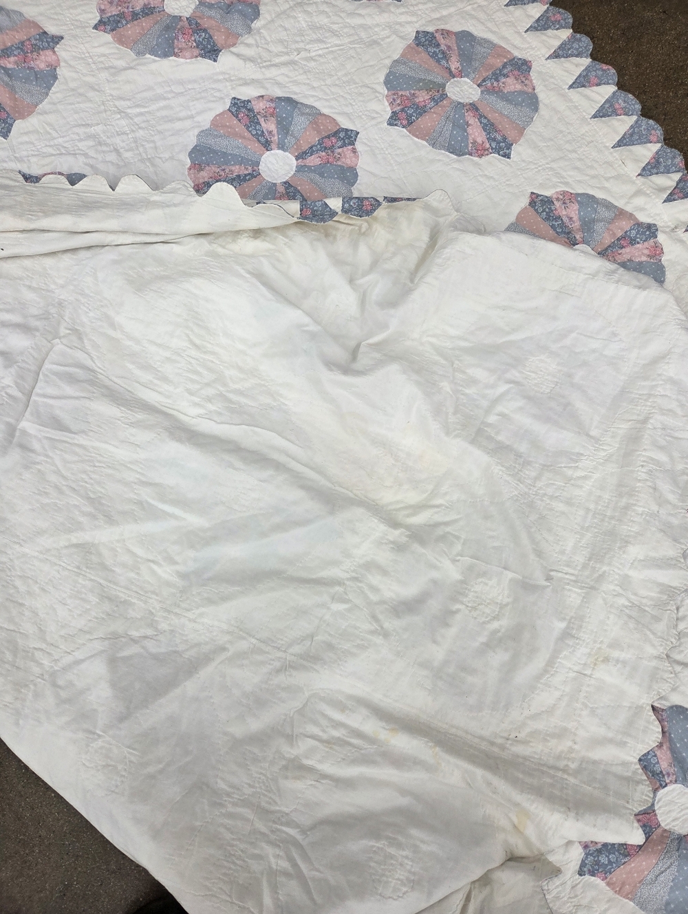 Vintage Handmade White Quilt with Pink and Blue Floral Medallions Floral - Picture 8 of 10